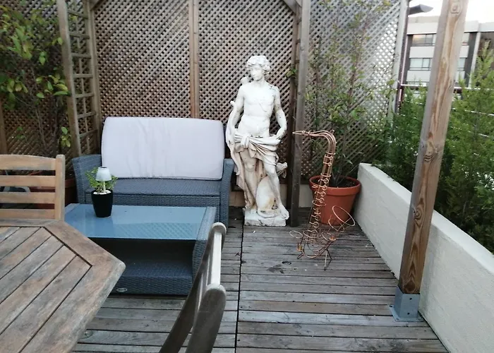 Garden Music Apartment